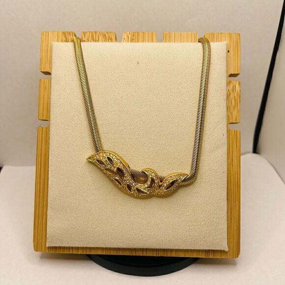 Real Christian Dior gold tone necklace rhinestone pendant - Picture 3 of 10